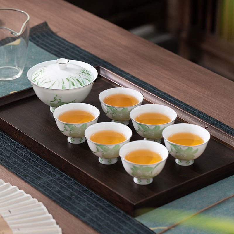 Elegant Green Floral Porcelain Gongfu Tea Set – 7-Piece Set with Gaiwan, Fair Cup & Teacups